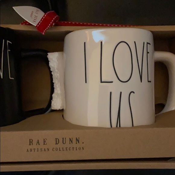LAST 1 ! NEW Rae Dunn “I Love Us” mug set - Picture 6 of 7